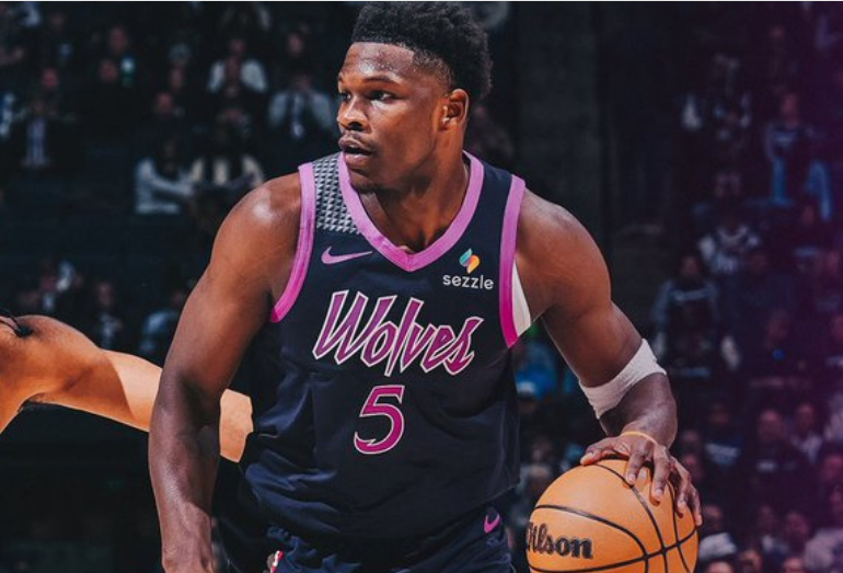 星空体育APP-华子40+6末节14分！森林狼送独行侠10连败 戈贝尔22+17